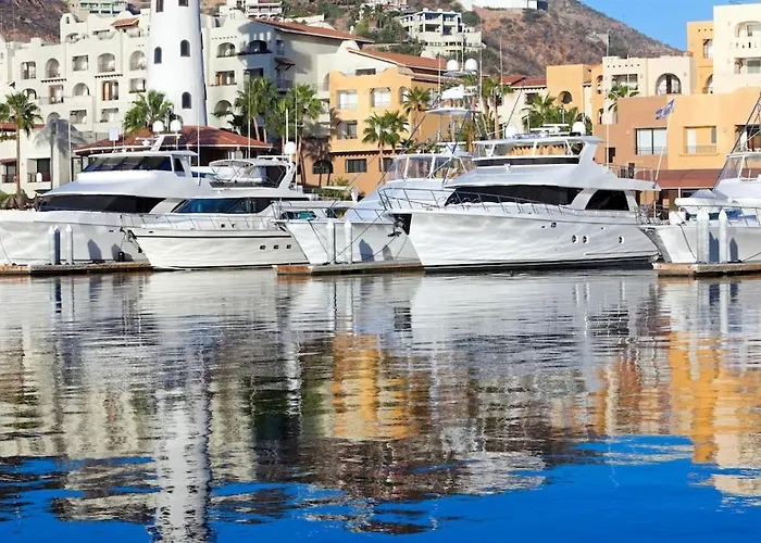 Cozy And 2 Beds 1 Bath Cabo Marina Apartment *